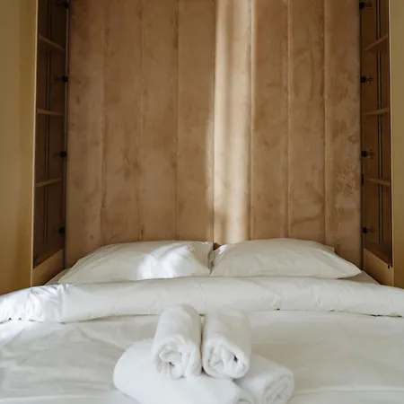 Apartment Rituals Studio *